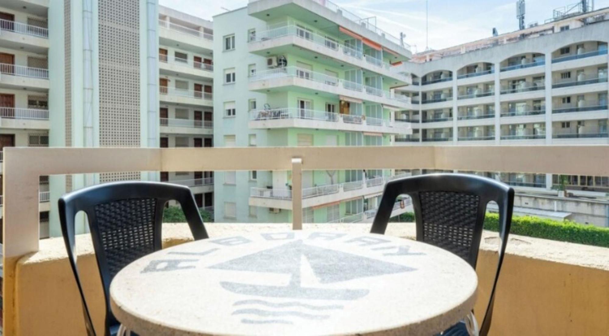 Apartamentos Tss Alboran Salou Exterior foto